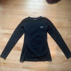 Black Fitted Women’s Underarmour